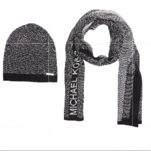 Michael Kors Zig Zag Scarf & Beanie Hat Set - NEW Michael Kors Women main image 2